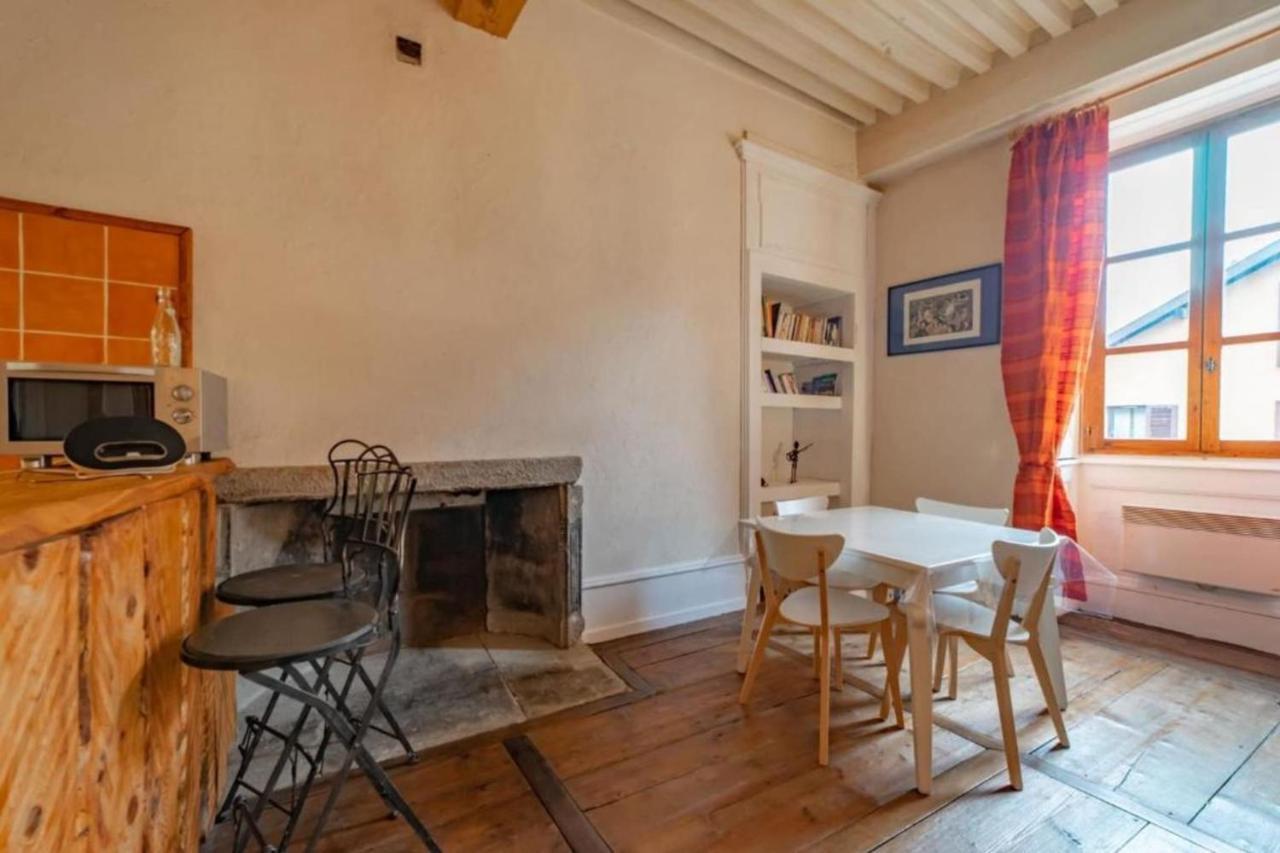 Apartment Classified 2 Stars In The Heart Of The Historic Center Of Annecy Zewnętrze zdjęcie